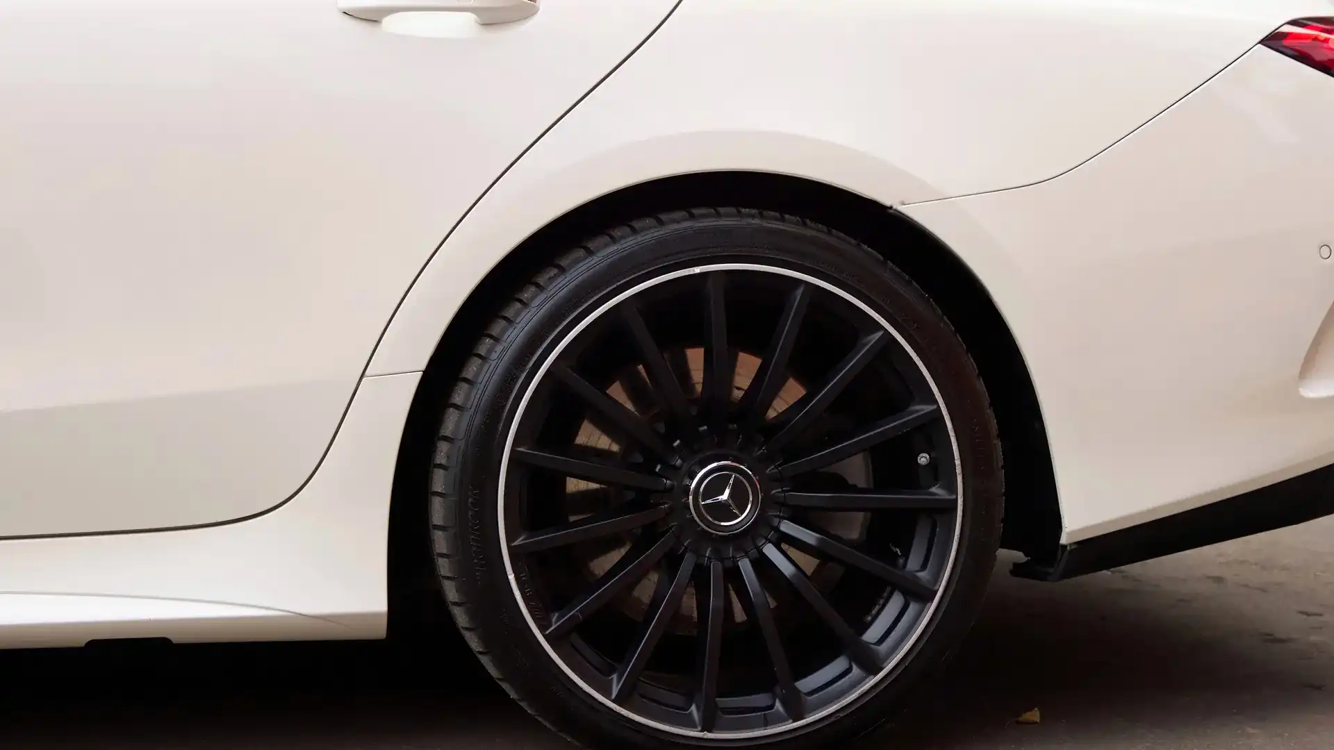 MERCEDES BENZ CLS 450 AMG